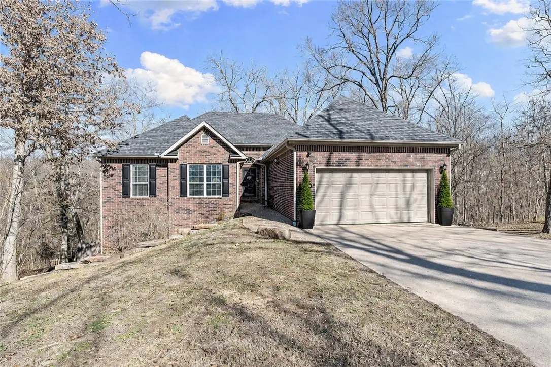 6 Burns Circle, Bella Vista, AR 72714 - #1