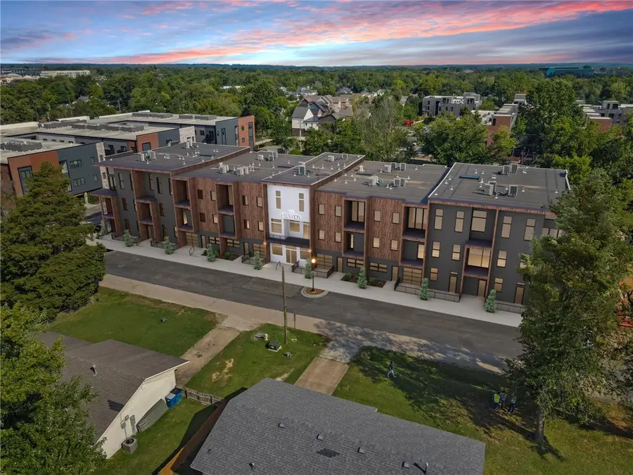 905 SE 4th Street #112, Bentonville, AR 72712 - #2