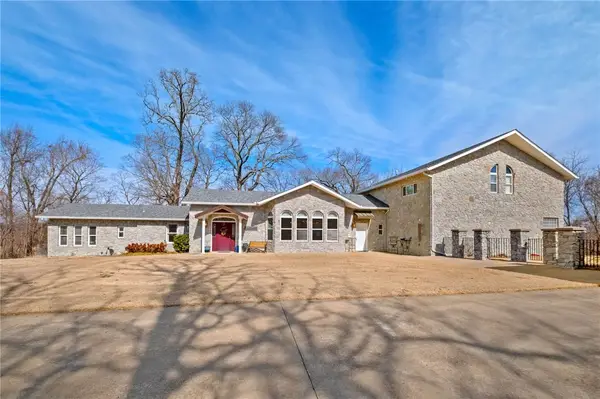 14242 Lake Forrest Heights Road, Siloam Springs, AR 72761