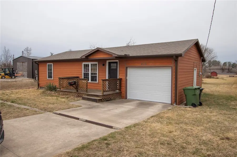 406 S Dixieland Road, Rogers, AR 72758 - #3