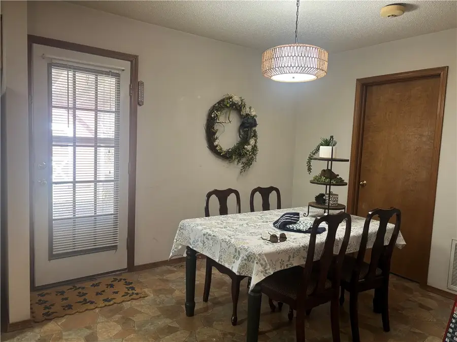 1603 East L Street, Russellville, AR 72801 - #3