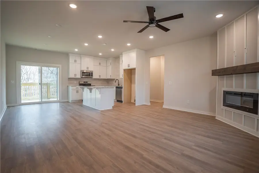 14 Nairn Lane, Bella Vista, AR 72715 - #2