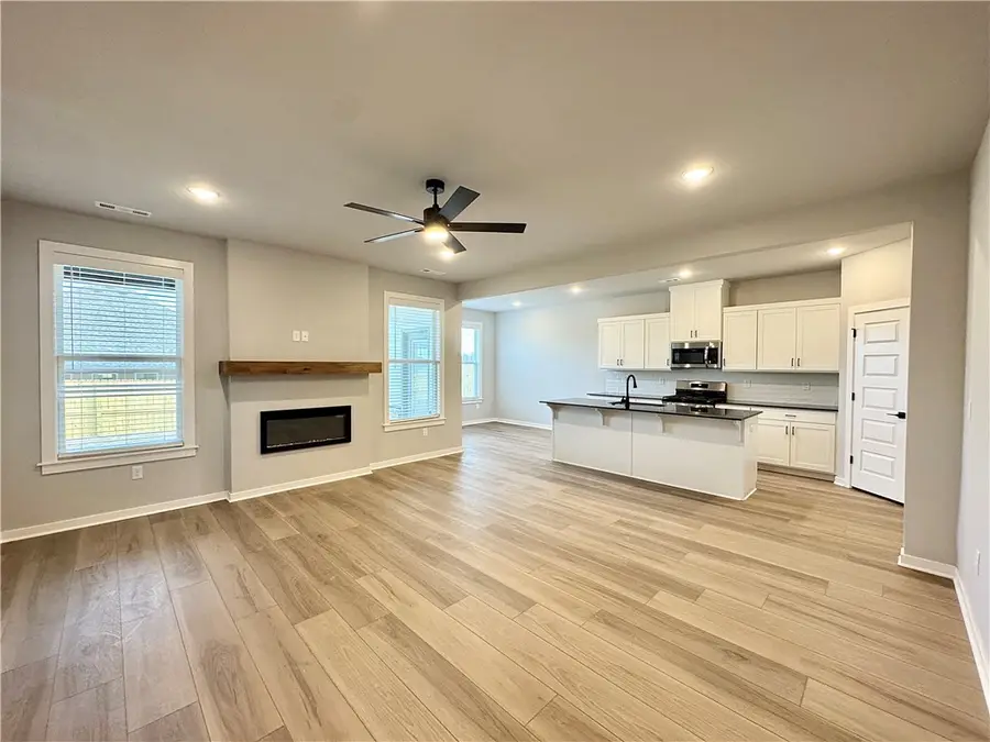 5904 SW Chiefs Avenue, Bentonville, AR 72713 - #2