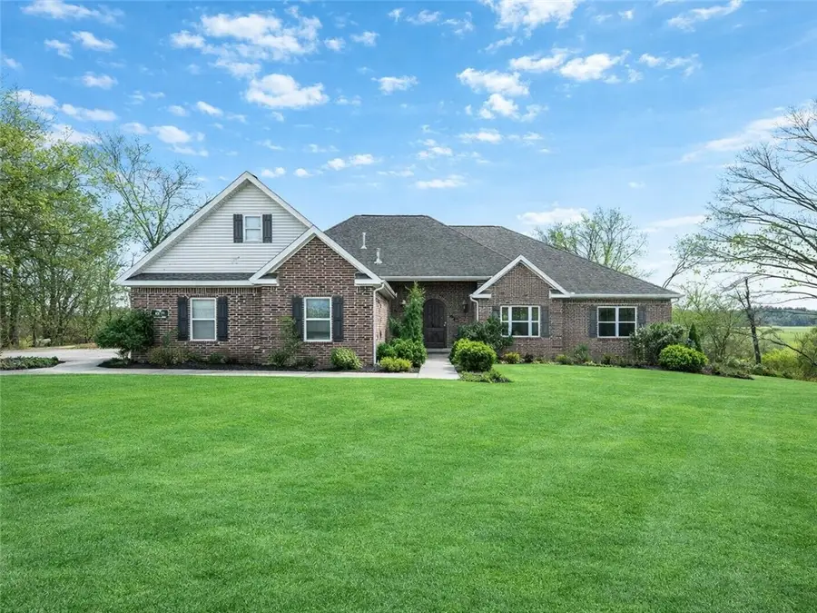 18725 Mallory Xing, Siloam Springs, AR 72761 - #3