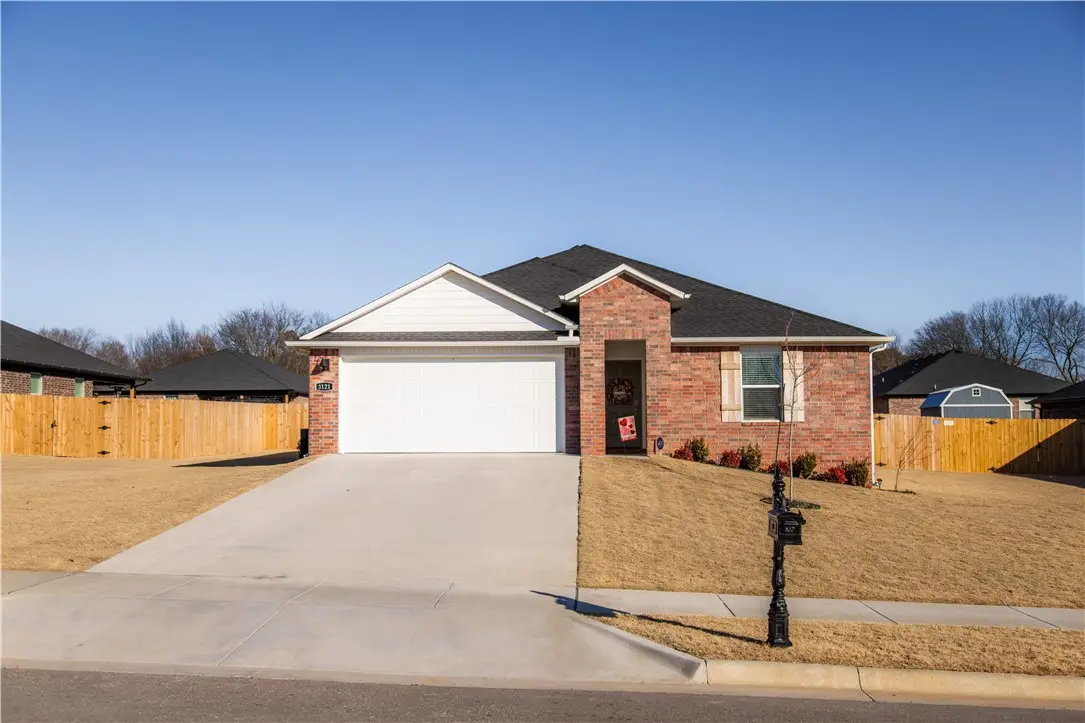 3121 N Rooster, Siloam Springs, AR 72761 - #1