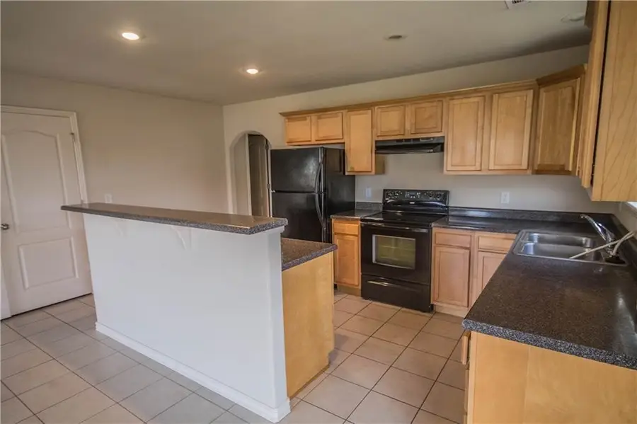 929 Kensington Drive, Centerton, AR 72719 - #3