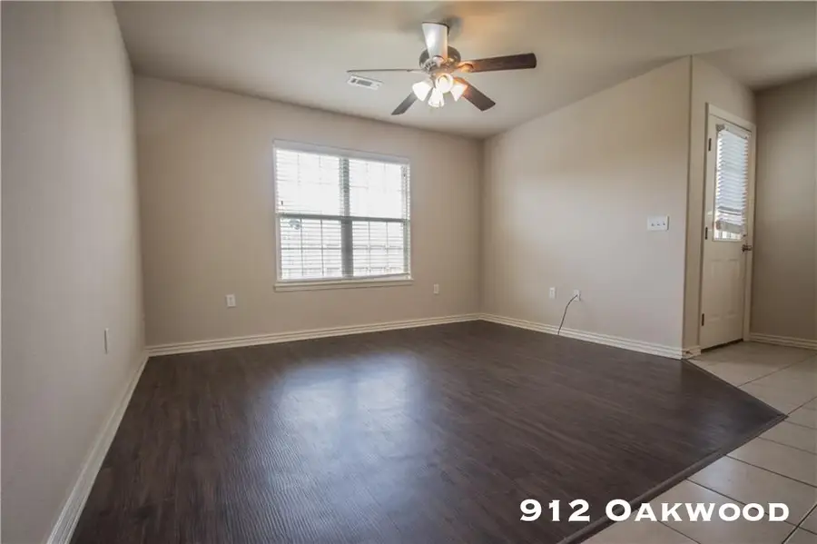 912 Oakwood Lane, Centerton, AR 72719 - #2