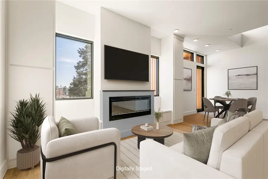 905 SE 4th #204, Bentonville, AR 72712 - #2