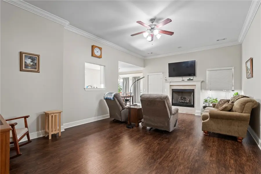 2102 N Carl Street, Siloam Springs, AR 72761 - #2