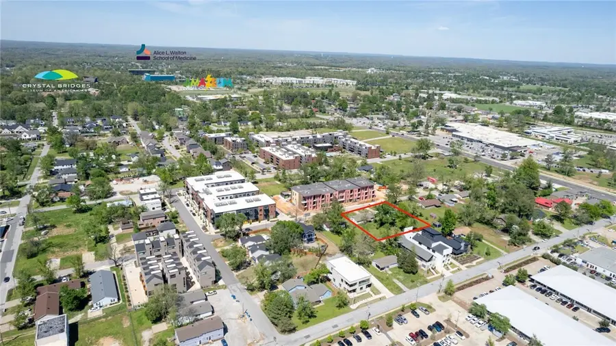 904 & 906 SE 4th Street, Bentonville, AR 72712 - #3