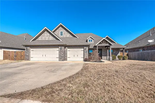 4588 Oldham Drive, Fayetteville, AR 72704