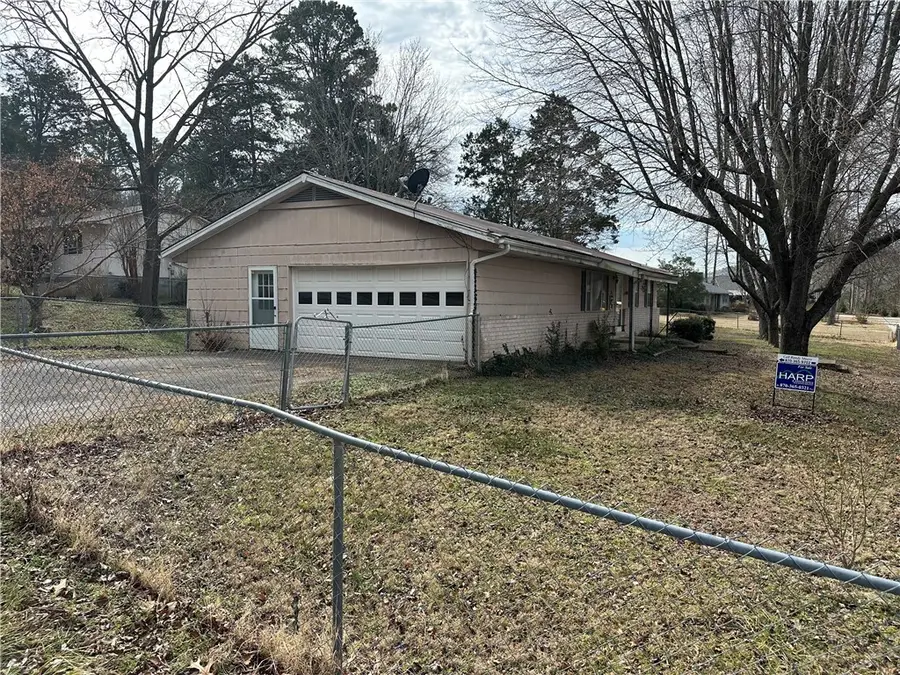 101 Buffalo Street, Jasper, AR 72641 - #2