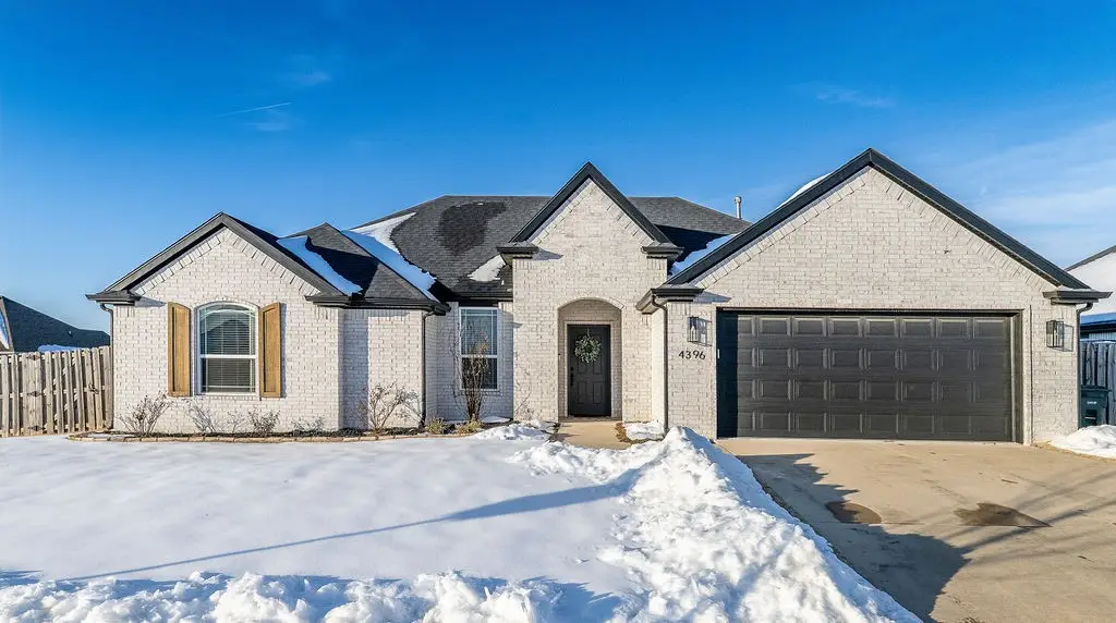 4396 W Newton Avenue, Fayetteville, AR 72704 - #1