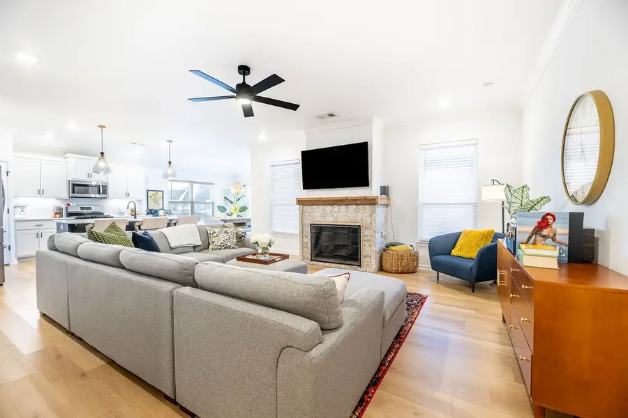 4396 W Newton Avenue, Fayetteville, AR 72704 - #3