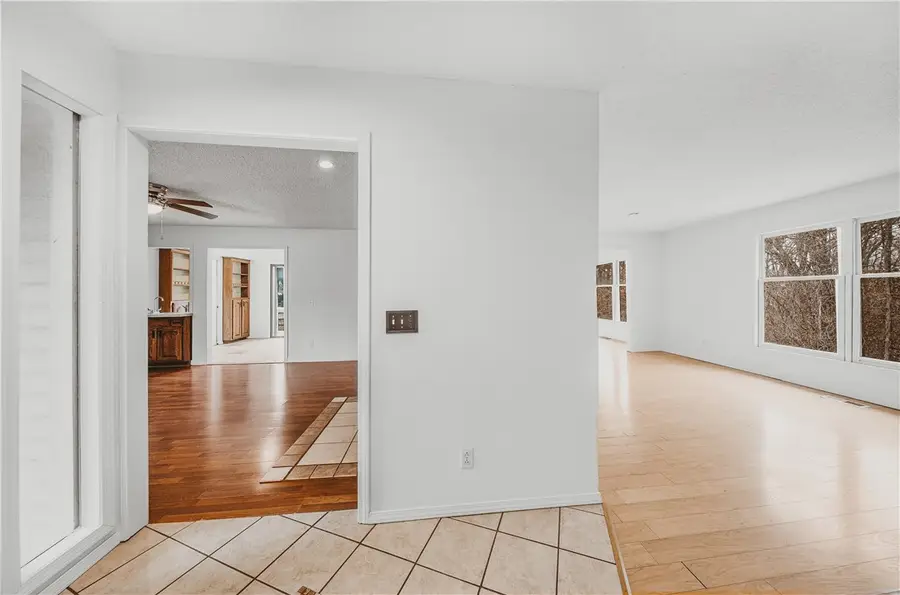 1 Basore Circle, Bella Vista, AR 72715 - #2