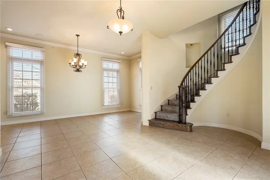 2700 S Everest Avenue, Rogers, AR 72758 - #2