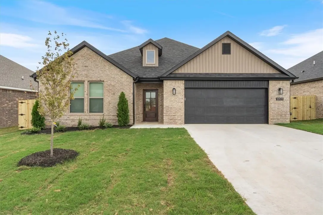 6909 SW Orange Avenue, Bentonville, AR 72713 - #1