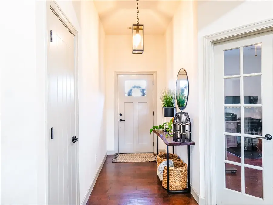 820 Bob Glen Circle, Centerton, AR 72719 - #3