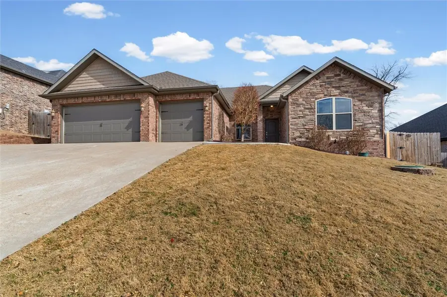 1206 Sycamore Street, Cave Springs, AR 72718 - #3