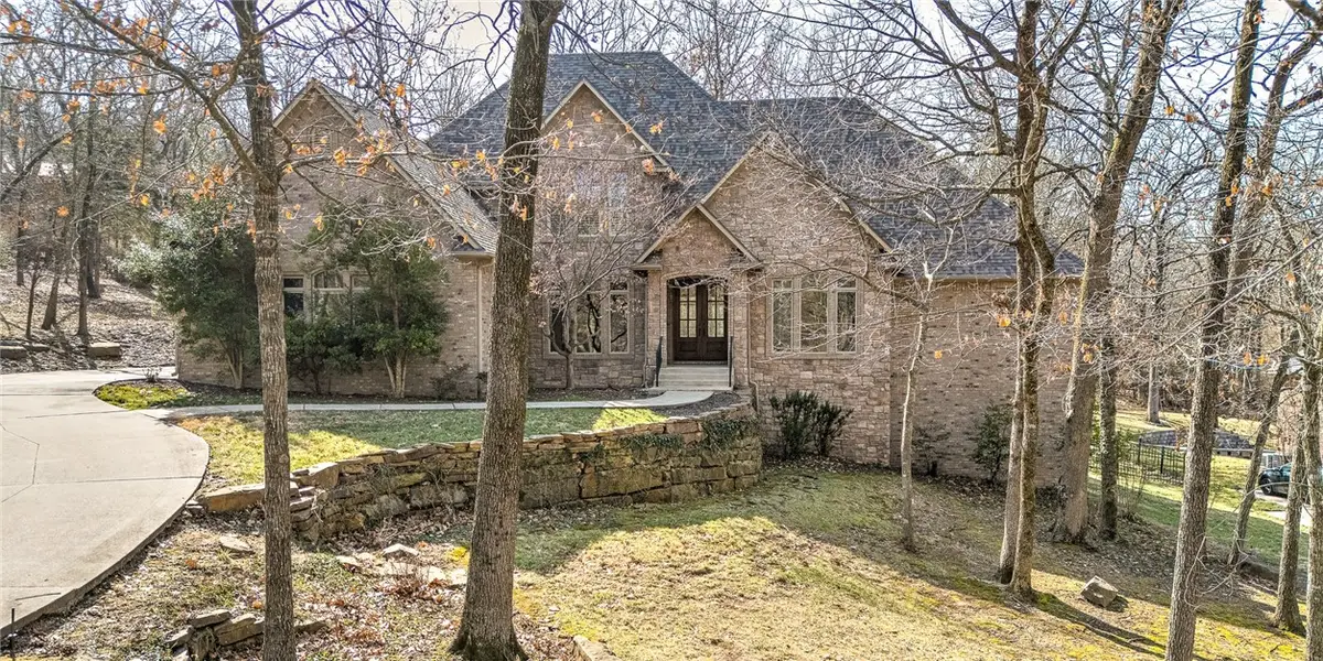 1859 W Osage Bend, Fayetteville, AR 72701 - #1