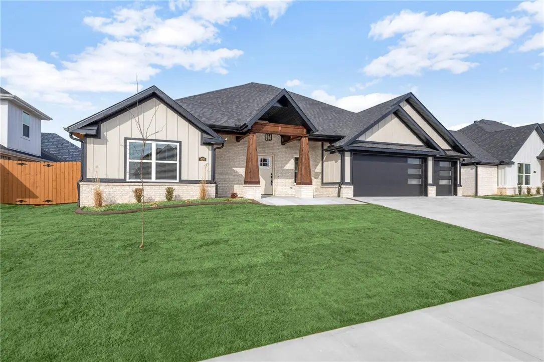 400 Bronco Street, Centerton, AR 72719 - #1