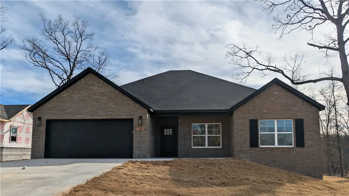 25 Thornaby Drive, Bella Vista, AR 72714 - #1
