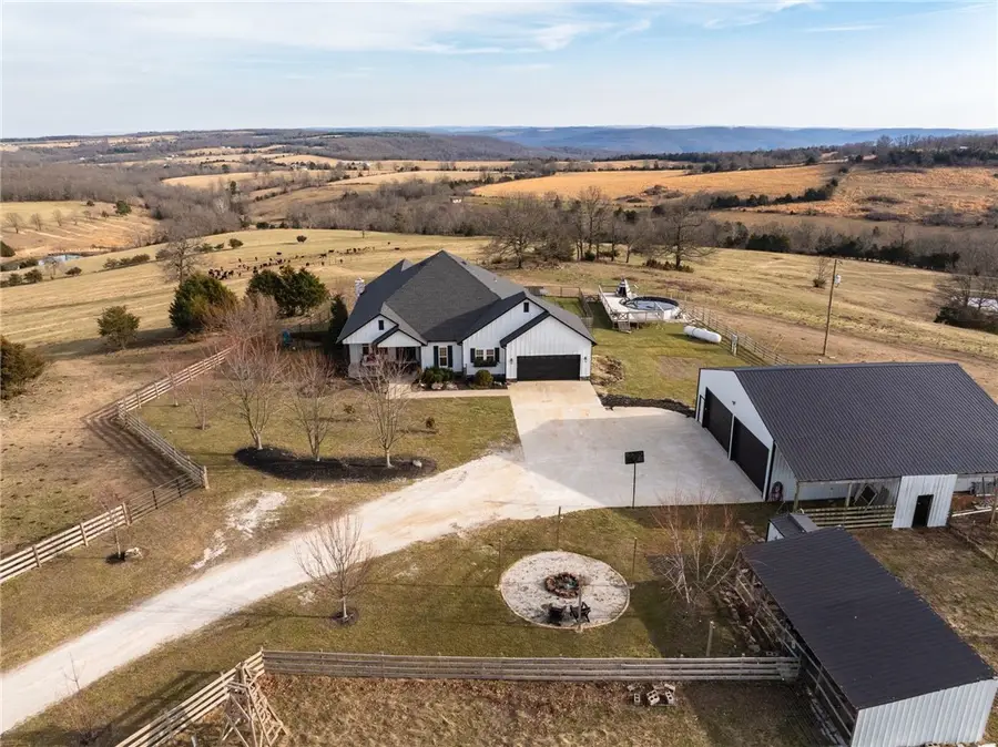 639 Nc 1525, Compton, AR 72624 - #2