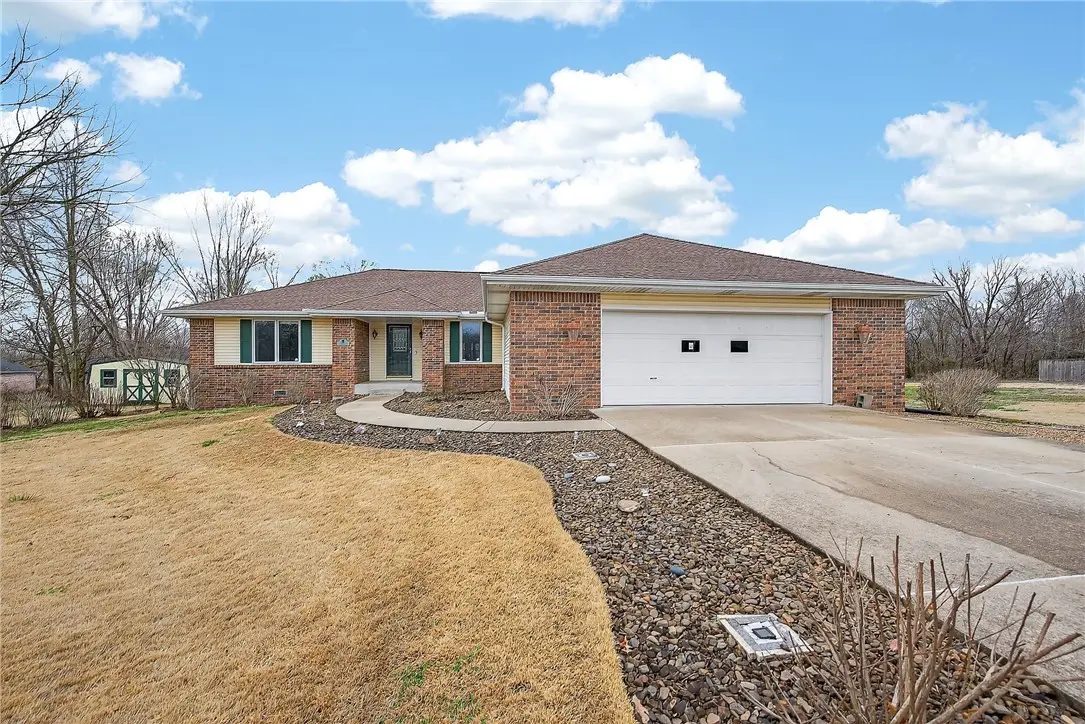 10 Dunipace Drive, Bella Vista, AR 72715 - #1