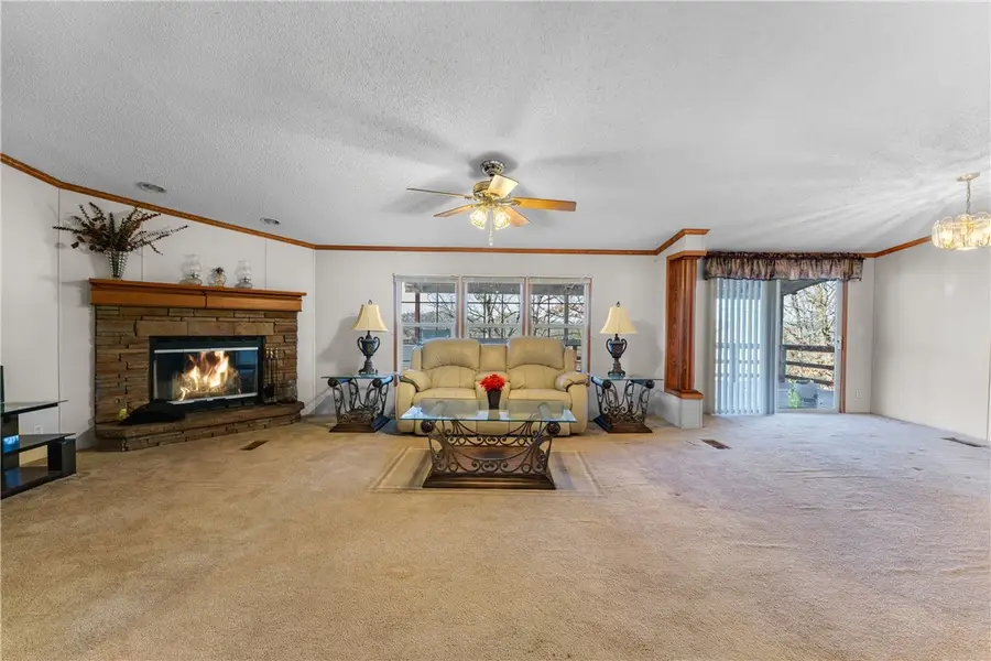 33 Skyview Lane, Holiday Island, AR 72631 - #3