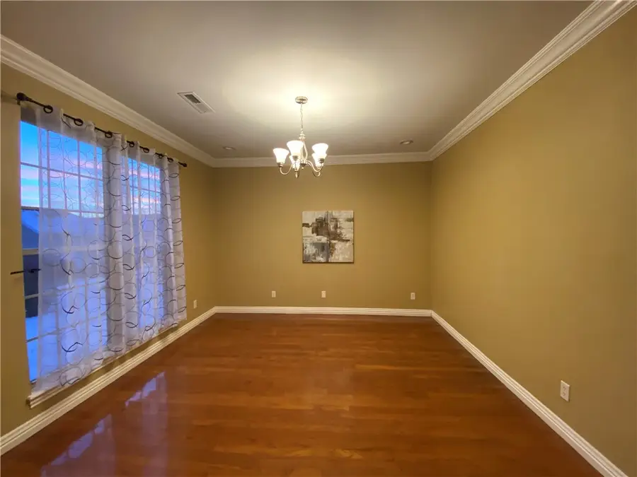 656 Foothills Drive, Fayetteville, AR 72701 - #3