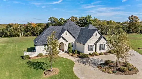 11920 Churchill Downs, Springdale, AR 72762