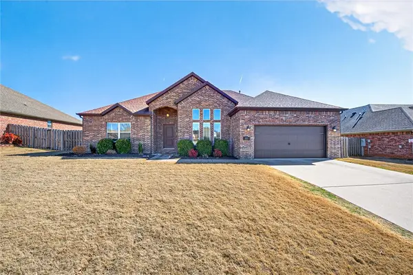 117 Colville Street, Lowell, AR 72745