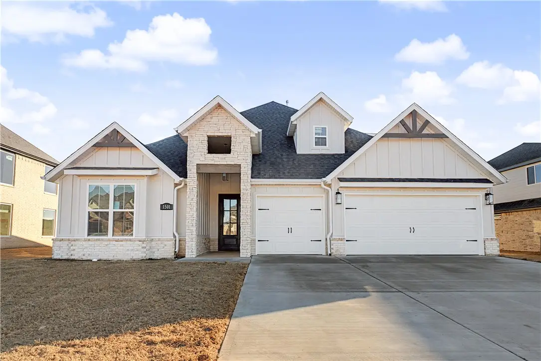 1120 Canyon Maple Street, Centerton, AR 72719 - #1