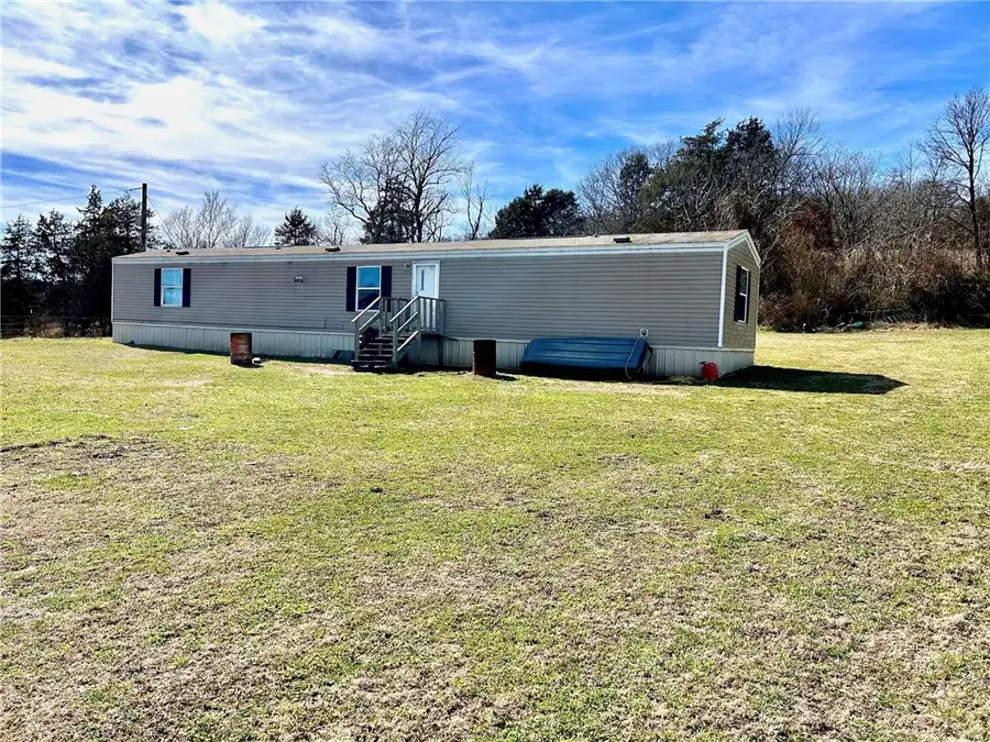 140 Madison 6601 Street, Huntsville, AR 72740 - #3