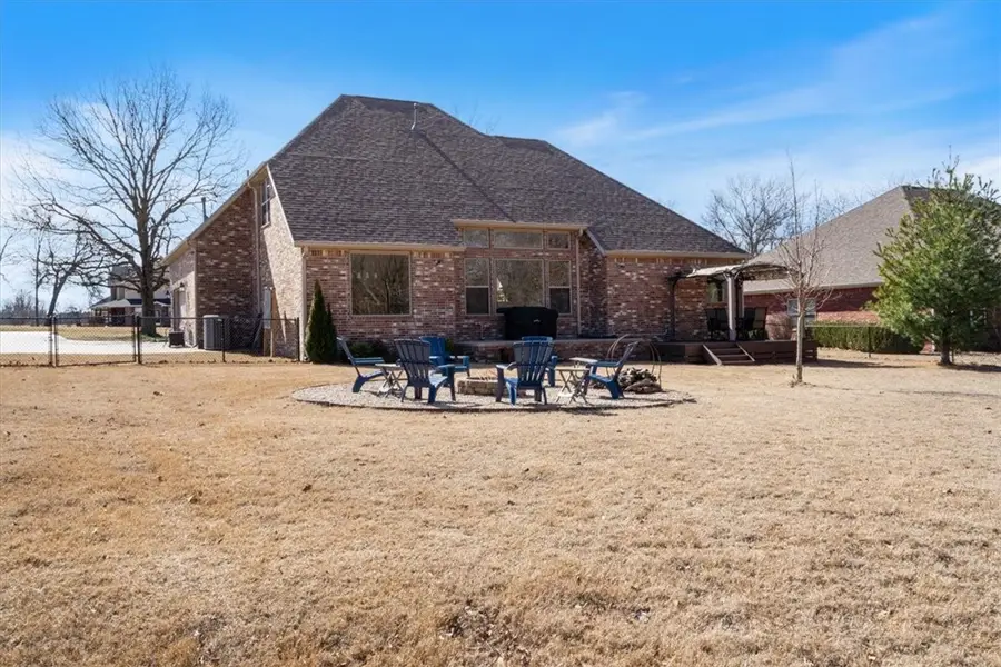 1905 Villa View Drive, Siloam Springs, AR 72761 - #2