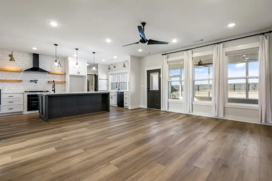 11 Mcdole Lane, Bella Vista, AR 72715 - #3