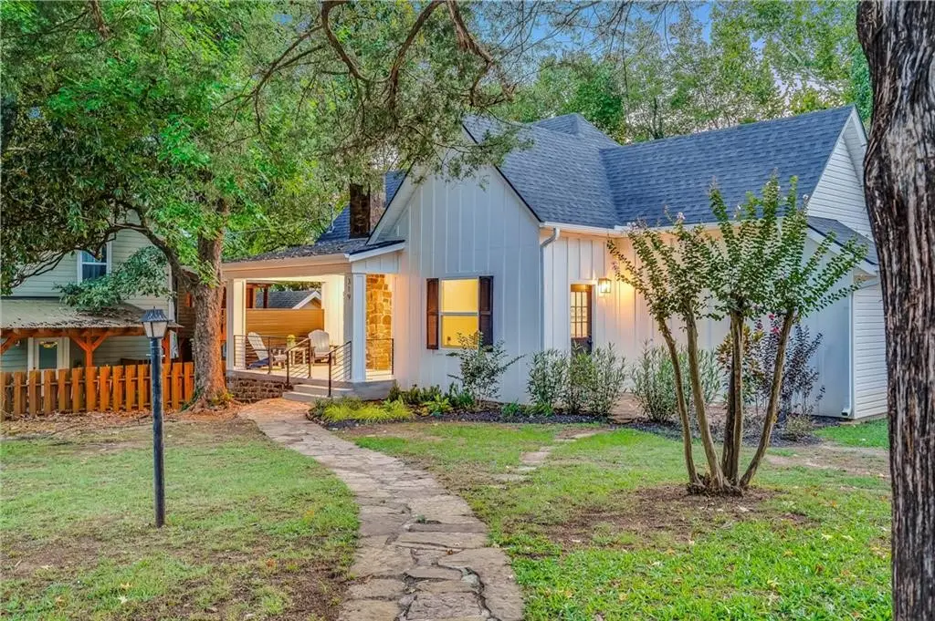 319 S College Avenue, Fayetteville, AR 72701 - #1