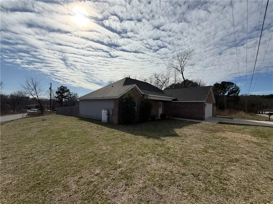 28 Kincardine Drive, Bella Vista, AR 72715 - #2