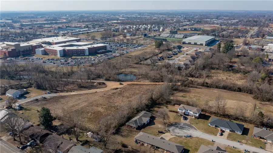 Lawrence Street, Bentonville, AR 72712 - #3