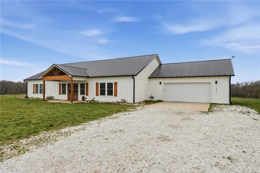16731 Patton Road, Pea Ridge, AR 72751 - #2