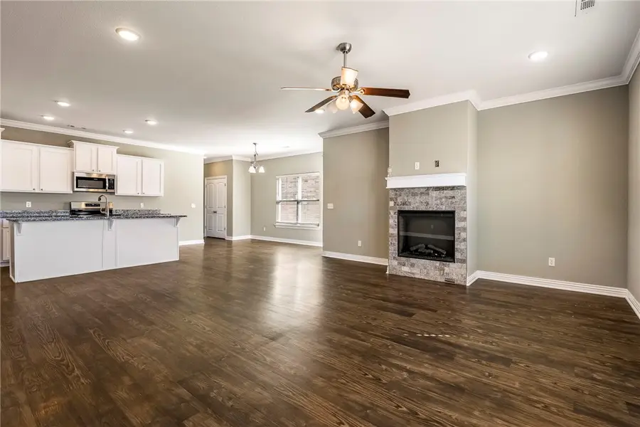 121 Carrington Avenue #A, Lowell, AR 72745 - #3