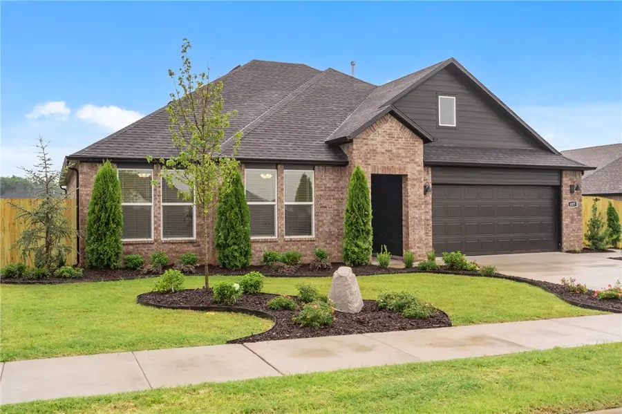 468 W Canada Drive, Farmington, AR 72730 - #2