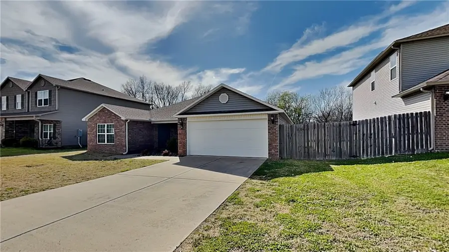 802 SW Green World Street, Bentonville, AR 72712 - #2