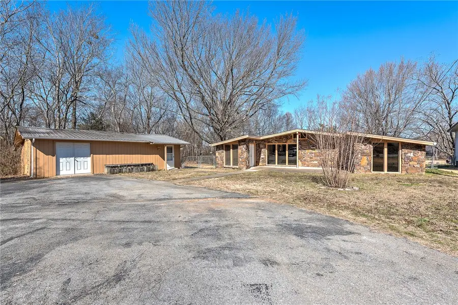 73 W Ozark Trail, Fayetteville, AR 72701 - #2