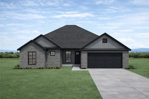 647 Primitivo Avenue, Tontitown, AR 72762