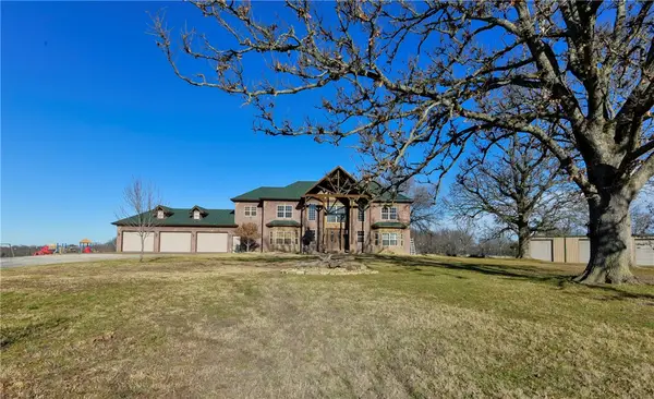 495 Shady Oak Lane, , MO 65737