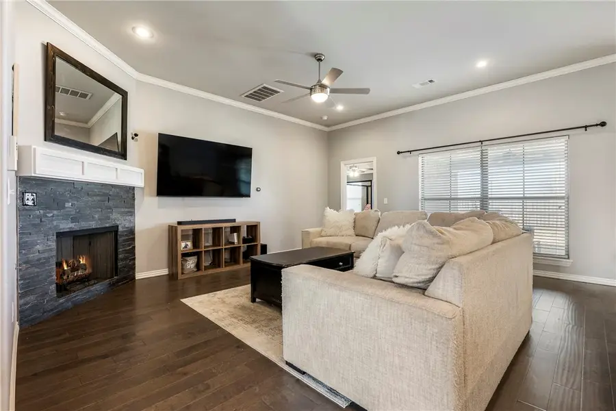 4004 SW Flintstone Way, Bentonville, AR 72713 - #2