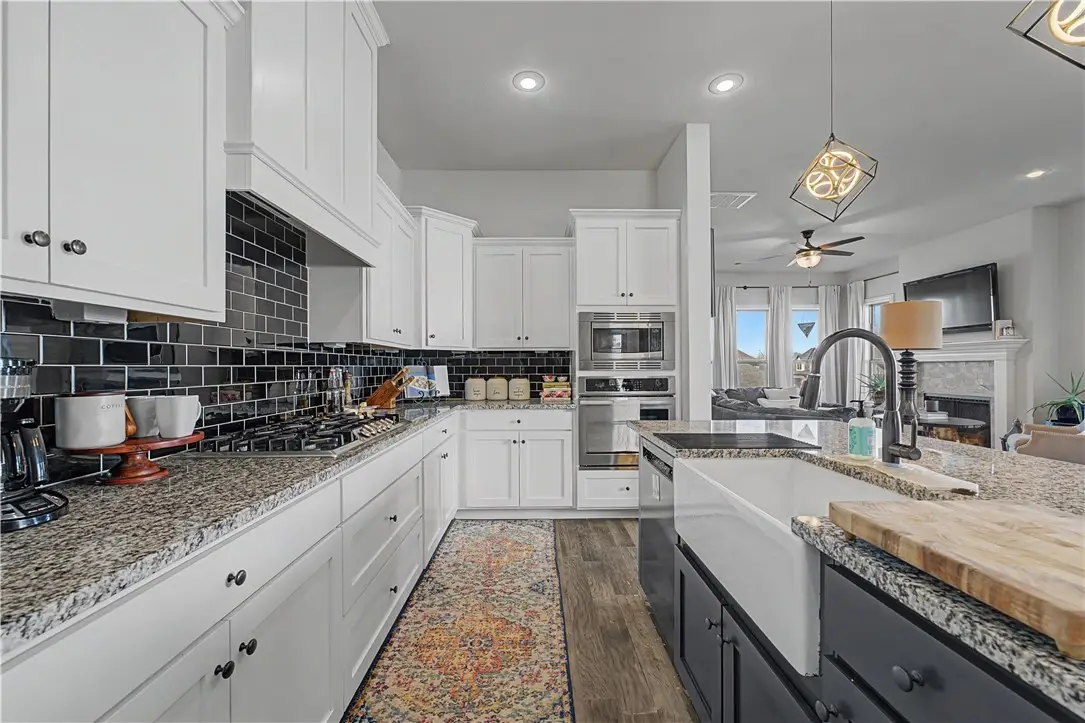 1430 Allens Mill, Cave Springs, AR 72718 - #1