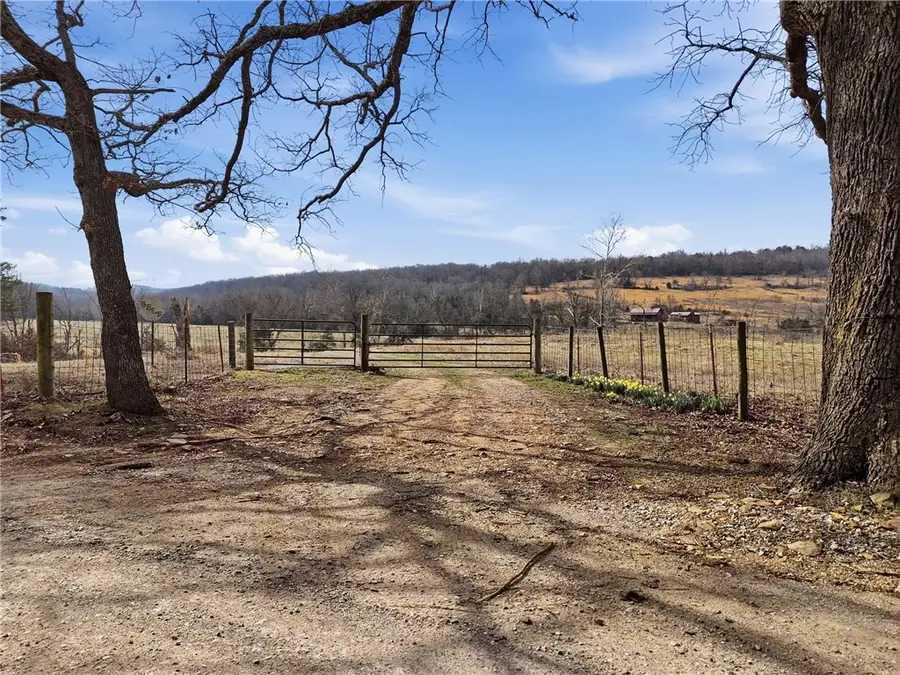 1143 Madison 7615, Huntsville, AR 72740 - #2