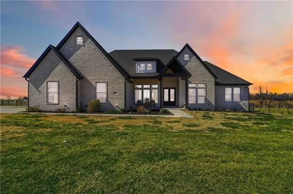 14303 Cozy Corners Road, Siloam Springs, AR 72761